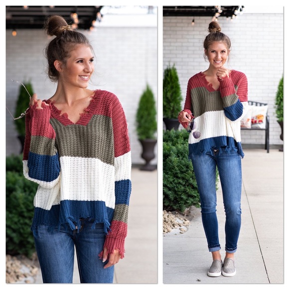 SALE Olive & Ivory Distressed Color Block Sweater - Picture 4 of 5